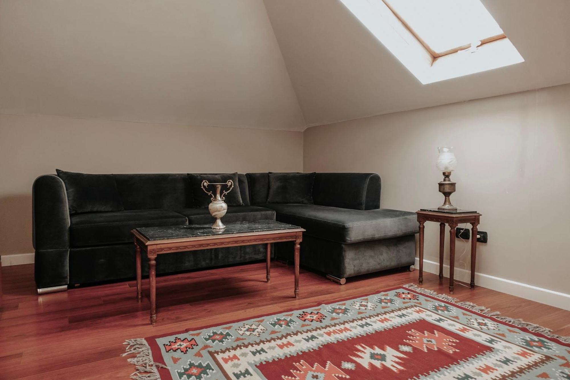 Residenza Monun Boutique Hotel Tirana Bagian luar foto
